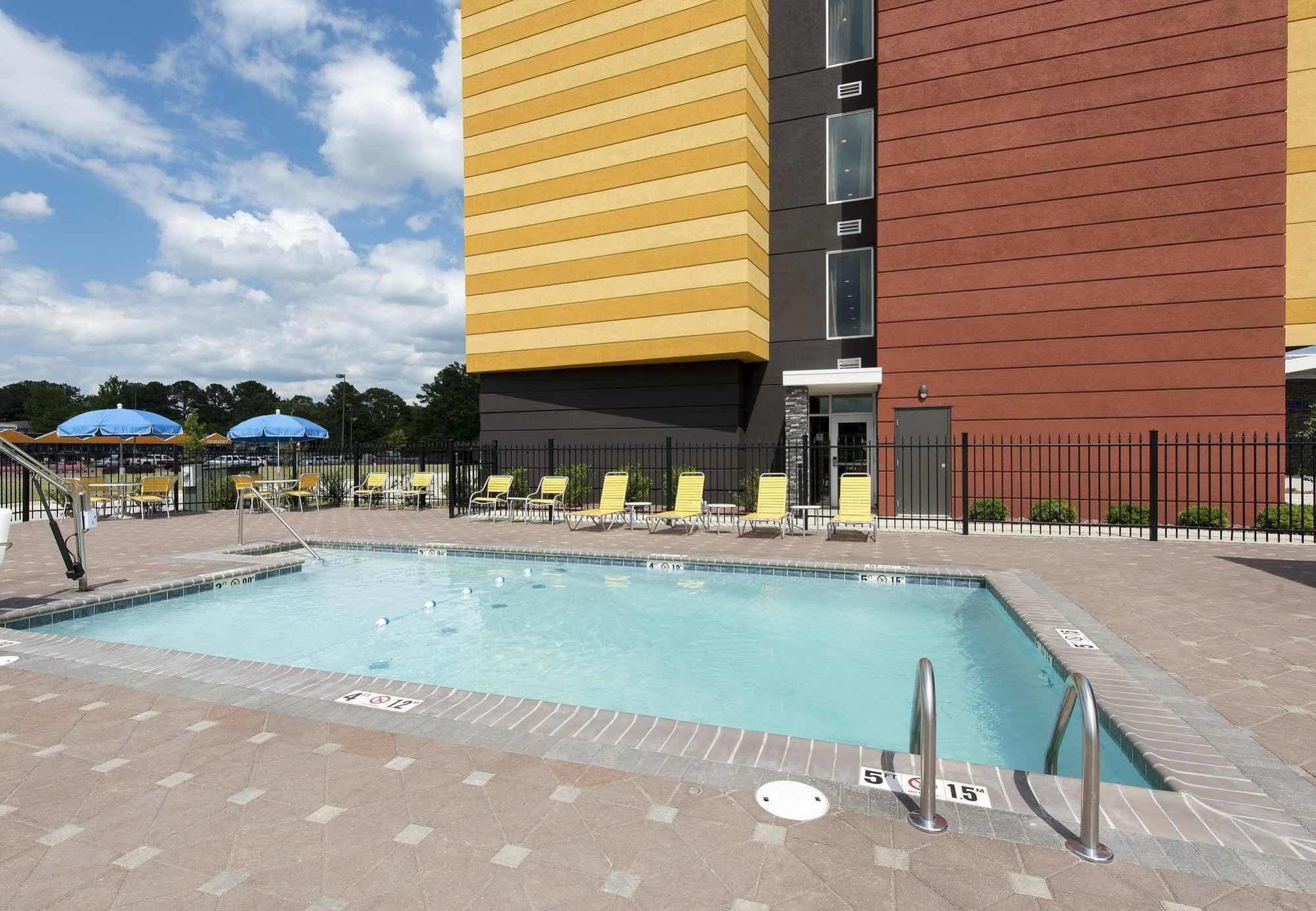 Fairfield Inn & Suites By Marriott Jackson Clinton Esterno foto